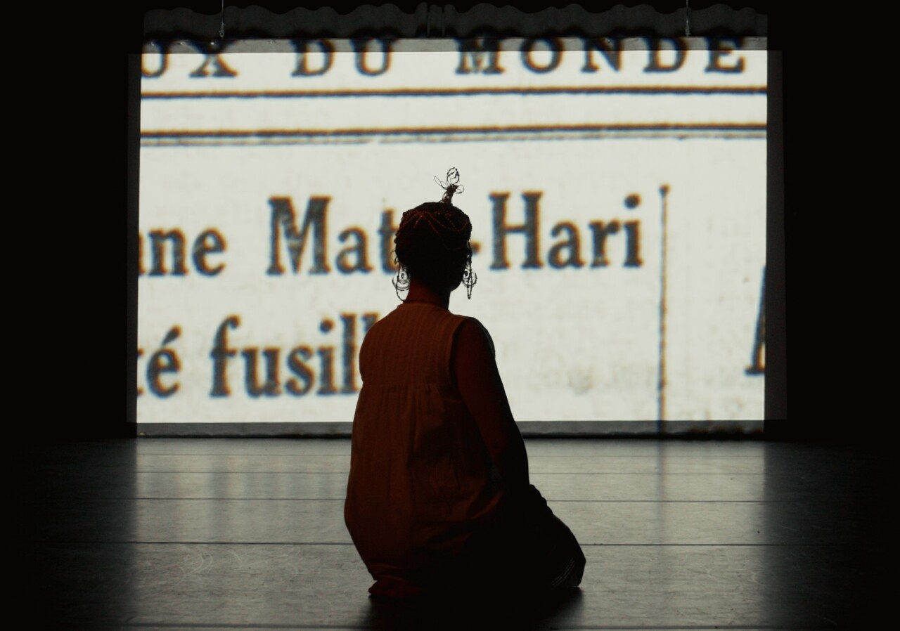 Mata Hari Returns 5u Rocket Stories (1)